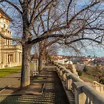 Sunny Luxury Apartments Grebovka