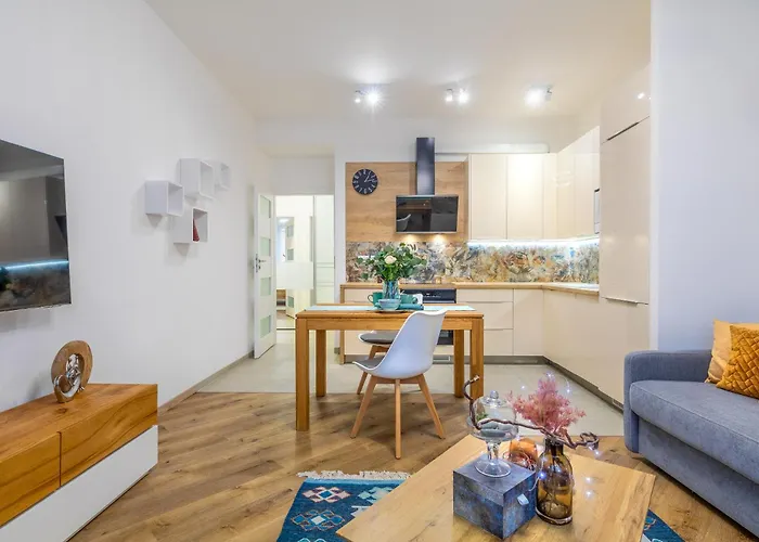 Sunny Luxury Apartments Grebovka