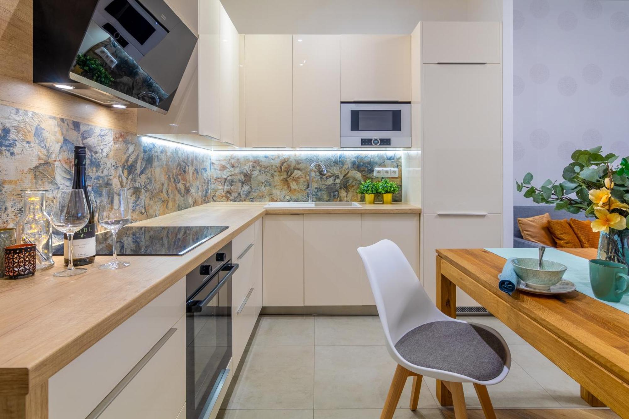 Apartment Sunny Luxury Grebovka